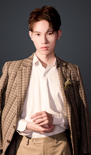 术培? /><a  target='_blank'><strong>代佳?/strong><p>毕业于上觉艺术学?/p></a></li>
                        
                            <li><img src='http://www.e44ee.com//UpFile/teacher/20220928/20220928160056_3844.jpg' alt=