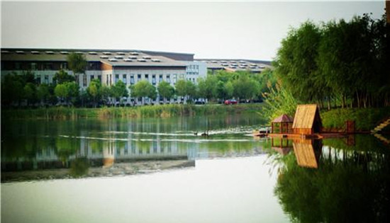 湖北术学院