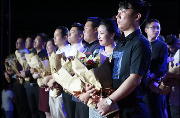 隑ֿ师恩