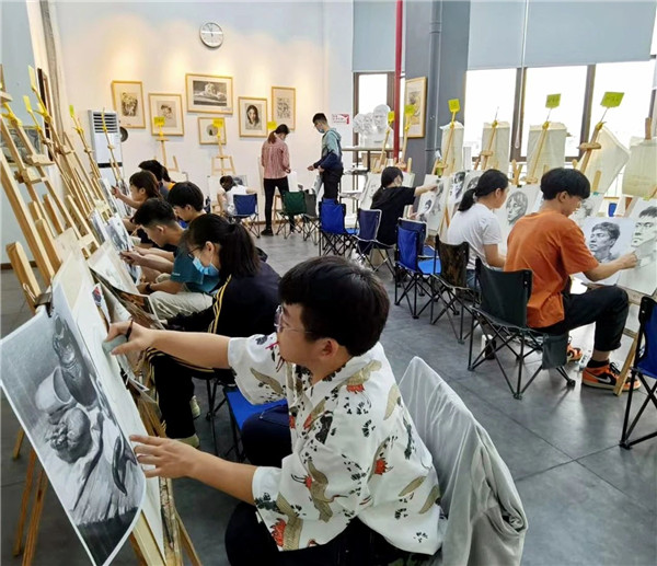 高考集? /> 
</p>
<p style=